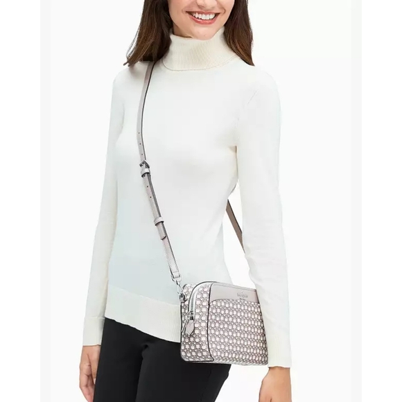 KATE SPADE // ltd ed tan cream link print saffiano zip top crossbody camera bag - Picture 3 of 11